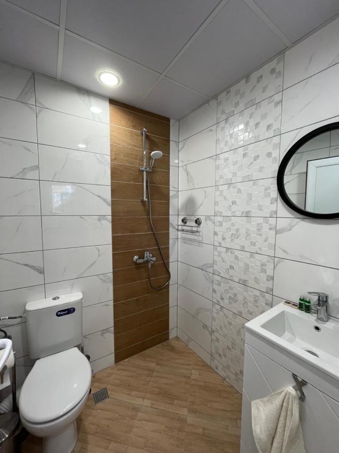 Prista Guest Rooms Ruse Esterno foto