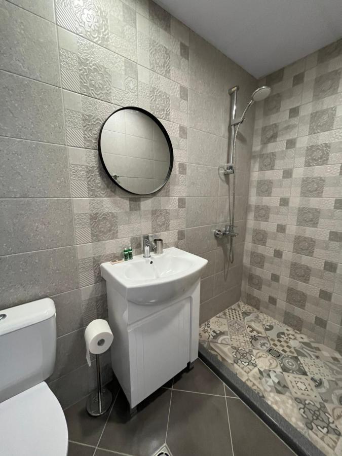 Prista Guest Rooms Ruse Esterno foto